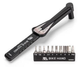 Динамометрический ключ BIKE HAND YC-637 с набором бит/насадок, 2-10 Nm