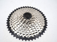 Кассета 11ск. 06-300227 MS8, 11ск, 11-46T, серебро, SKILFUL