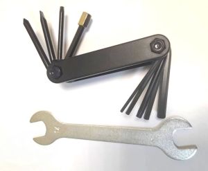 Набор 5-880962 унив. склад. шестигр. 2/3/4/5/6/8мм +/- отвертки, TORX T20 и T25, ключ на 15мм