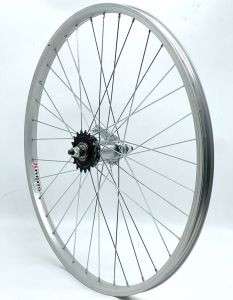 Колесо заднее 24" VD, гайки, 1 ск., ножной тормоз
