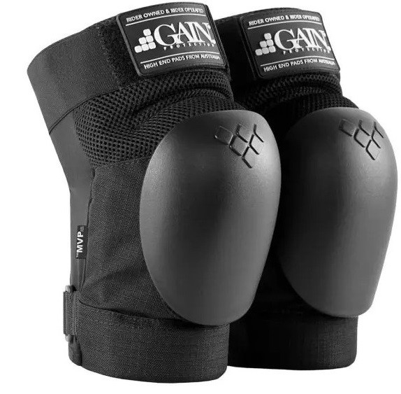 Наколенники GAIN THE MVP