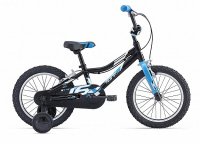 Giant Animator F/W 16 2017