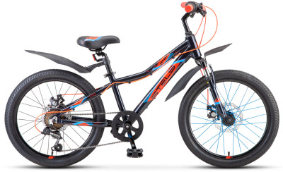 STELS Pilot 240 MD 2025