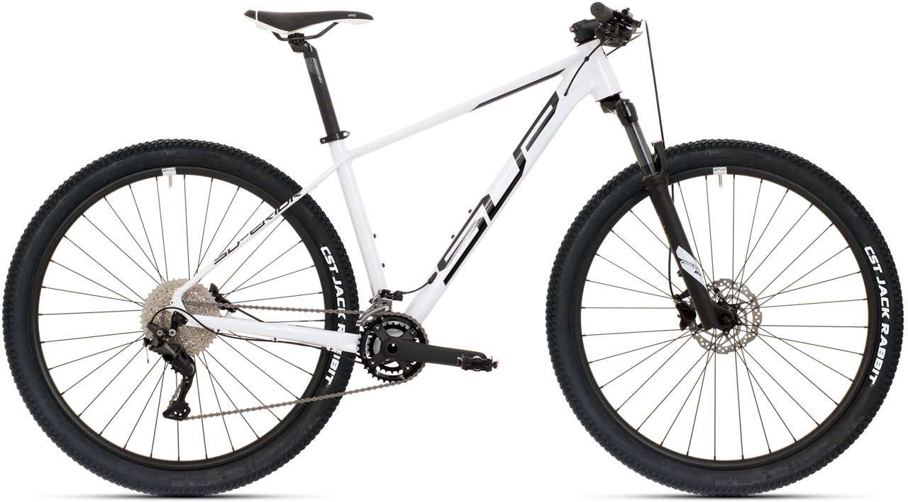 SUPERIOR XC 879 2024