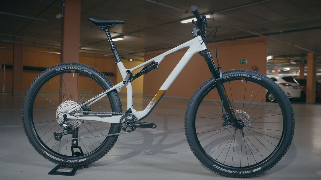 SUPERIOR XF 929 TR 29 2024