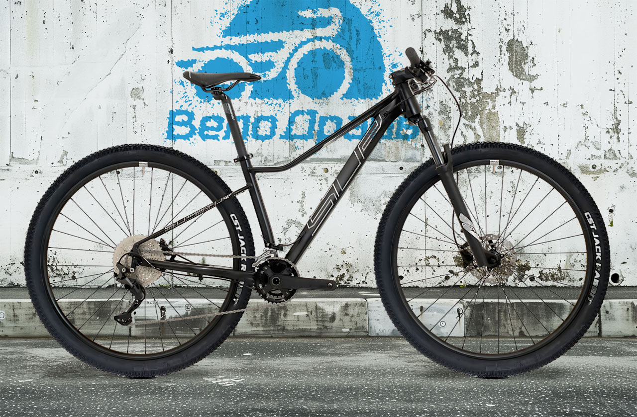 SUPERIOR XC 879 W 2024