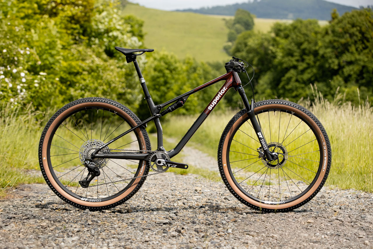 SUPERIOR XF 9.9 Team 2026