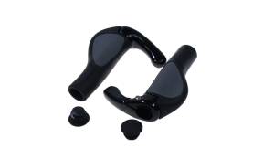 Грипсы TRIX, резиновые, с рогами, 140 мм, 2-х компон., фикс. на руле, с заглушк., эргоном.,черно-сер Грипсы TRIX, резиновые, с рогами, 140 мм, 2-х компон., фикс. на руле, с заглушк., эргоном.,черно-сер