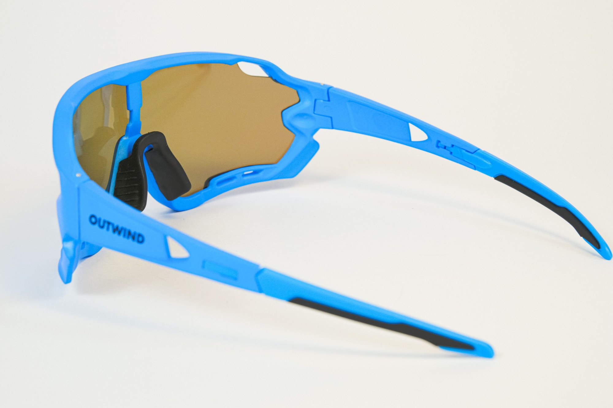 Очки OUTWIND IRONMAN OCEAN 23/24 солнцезащитные